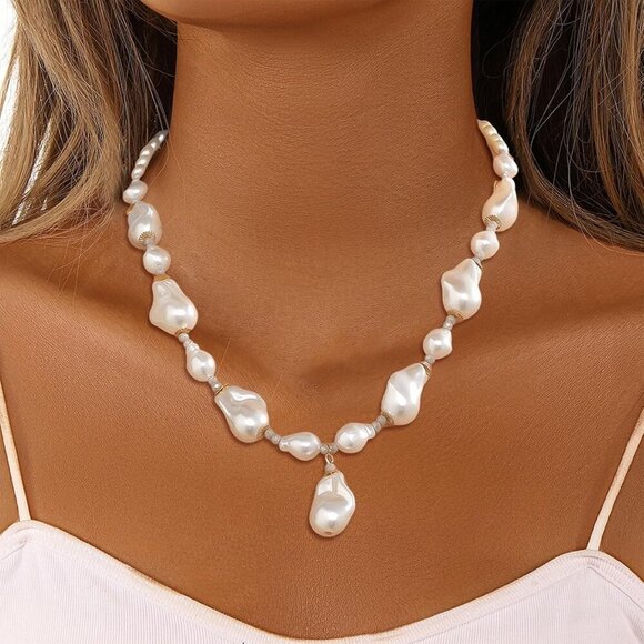 KummerSaprk Pearl Choker Necklace for Women, Layered Black Beaded Jewelry Gift - Picture 5 of 7